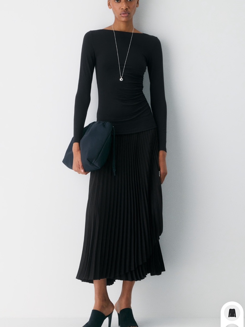 Babaton Goodlux Cara Longsleeve Boatneck